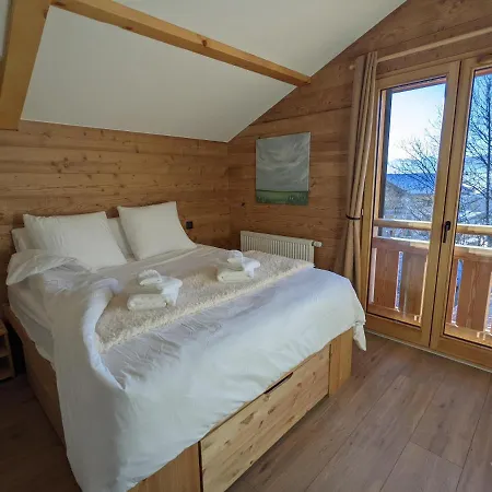 Neuf 14 Pers Proximite La Clusaz Et Grand Bornand